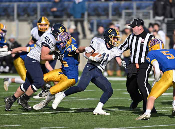 Marion Local football vs Kirtland football state championship game Jeff Harwell.jpg26